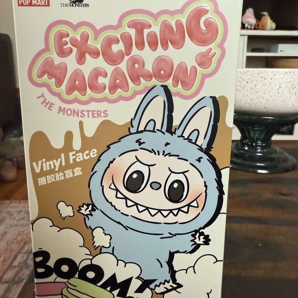 Exciting Macaron Vinyl Face Figure